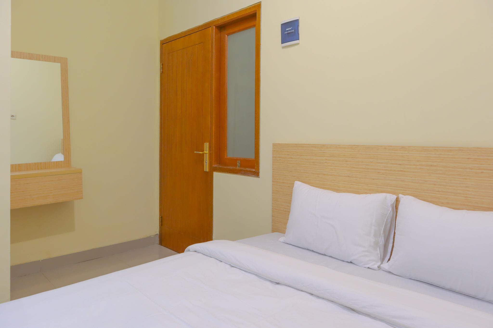 Hotel Oyo 1524 D' Paseban Jakarta