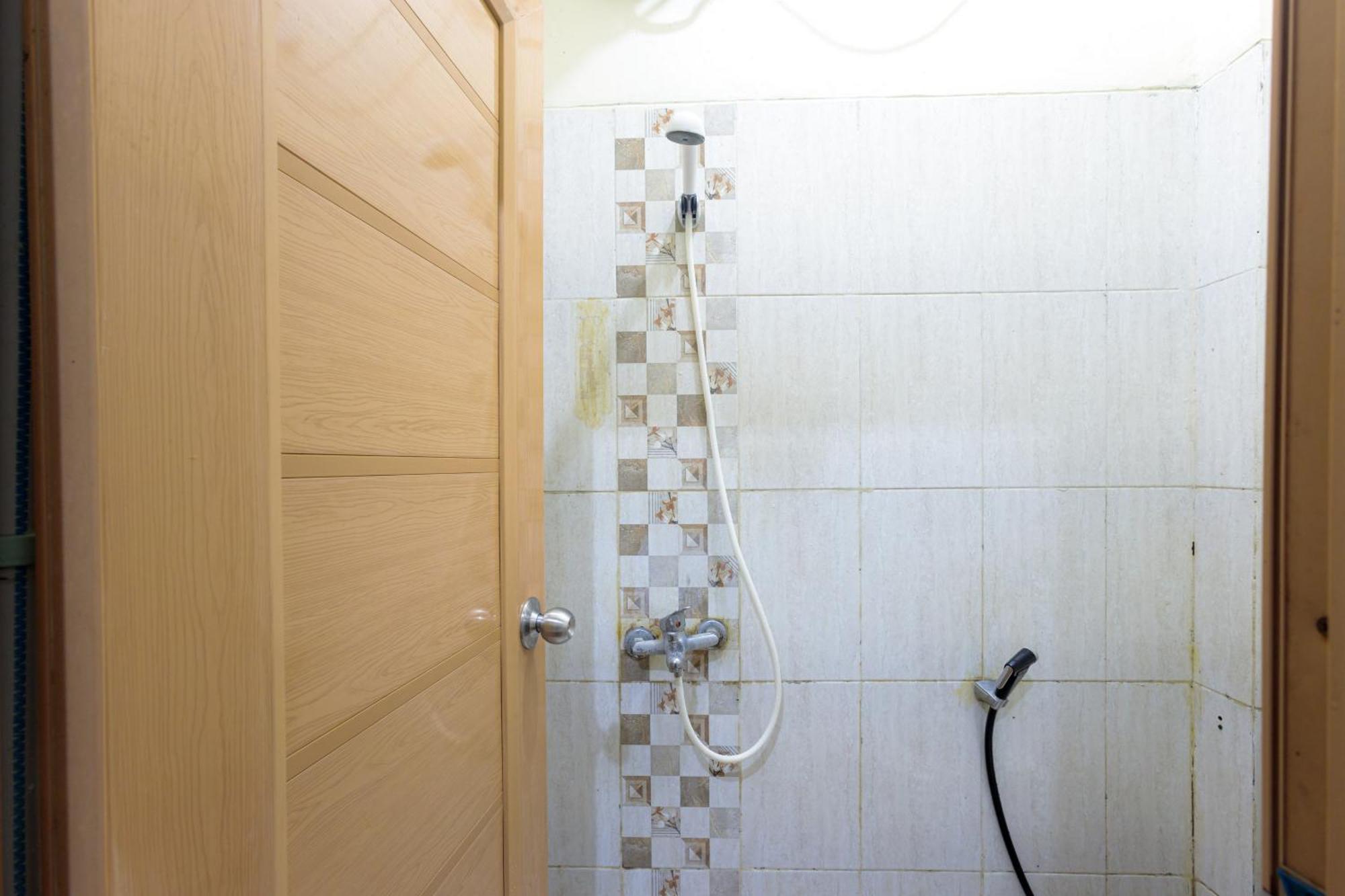 Oyo 1524 D' Paseban Hotel 2*
